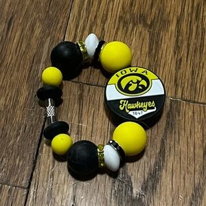 New Iowa Hawkeyes Beaded Tumbler Stanley cup accessories silicone charm Bracelet